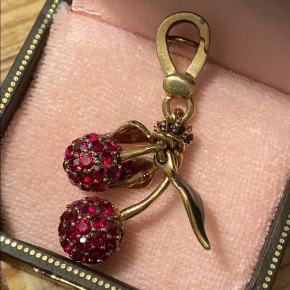 Juicy Couture Red PAVE Cherries CHERRY PRINT Charm - Picture 3 of 5